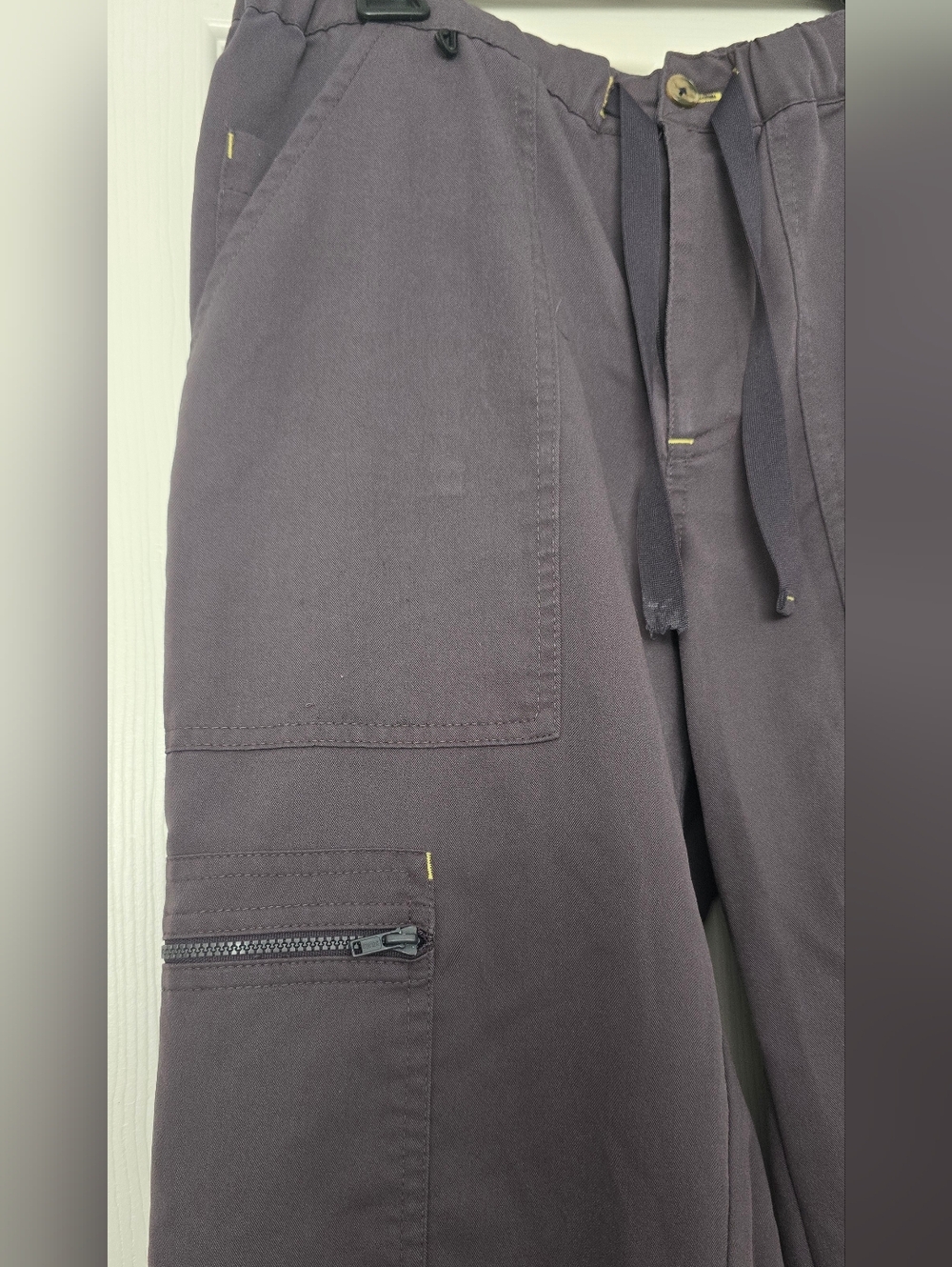 Figs Cargo Pants - Picture 4 of 5